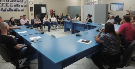 Atendimentos prestados na saúde pública municipal é pauta de reunião do Legislativo